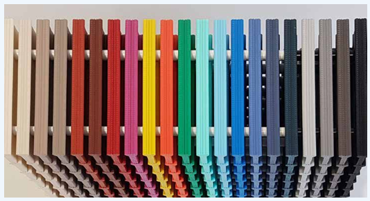 Perpendicular Pool Grating – 22 mm Height, 150–195 mm Width – Rigid with Central Stainless Steel Bar